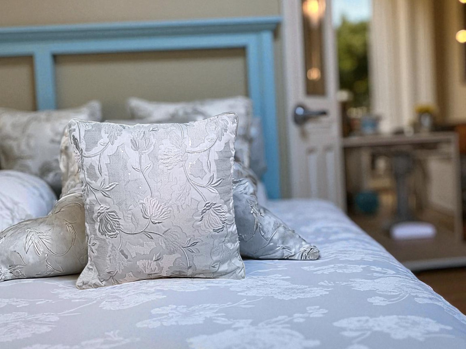 WhatsApp Image 2025-10-04 at 5.20 (3)