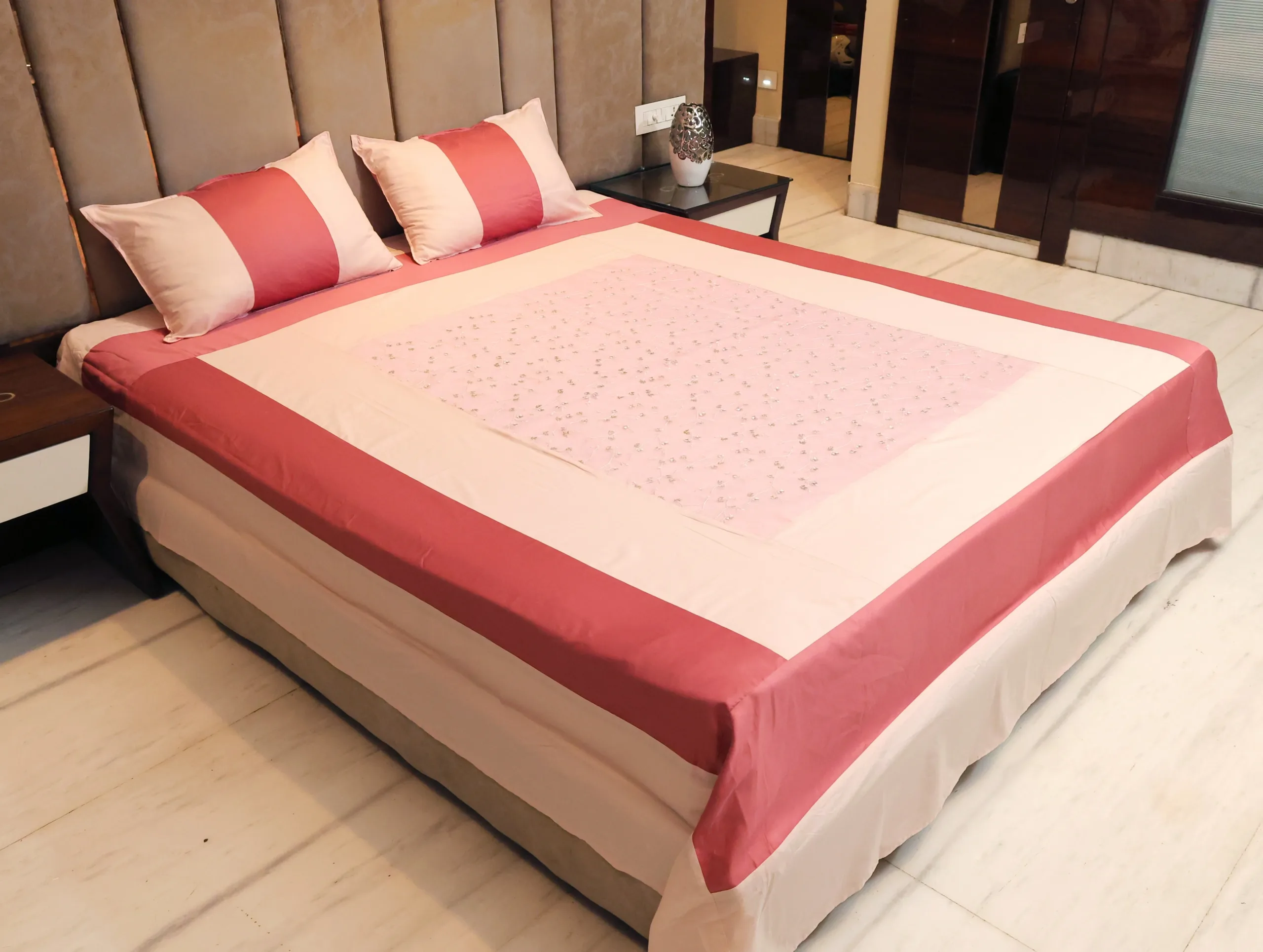 Net Embroidered Bedshee Pink (4)